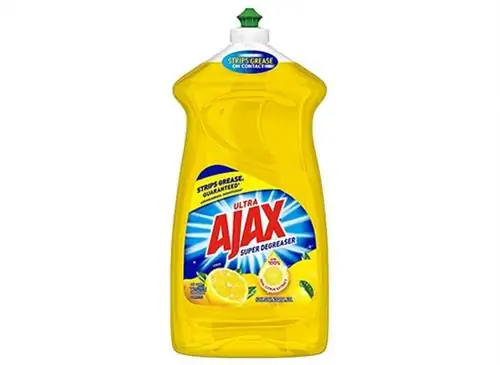 Безопасно ли мыло Ajax для посуды для кошек? Эффективен ли он для очистки?
