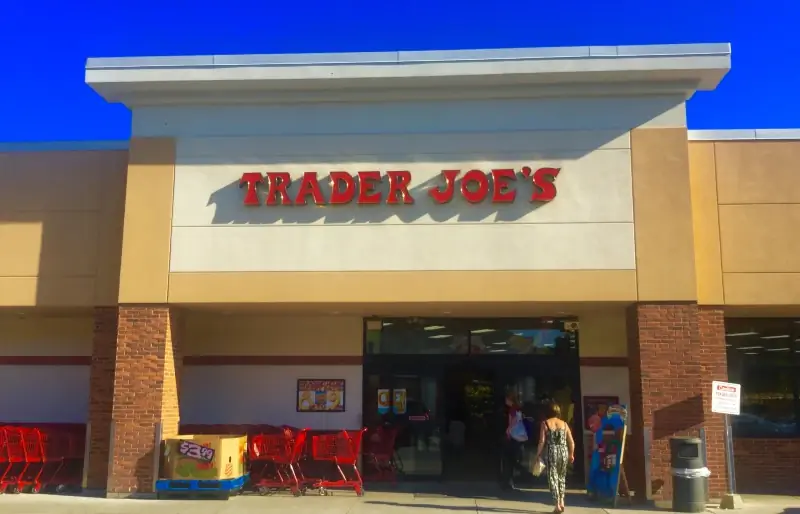 Da li su psi dozvoljeni u Trader Joe's? Ažuriranje 2023