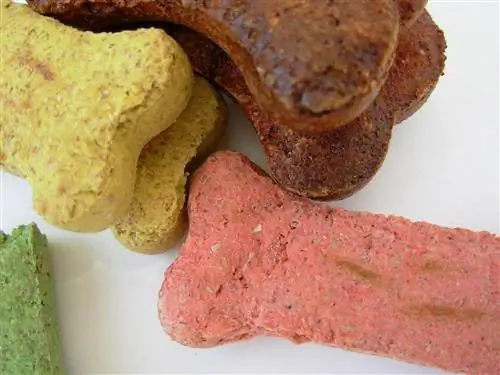 Czy gliceryna w karmie i smakołykach dla psów jest szkodliwa dla psów? Zdrowie psów & Dieta