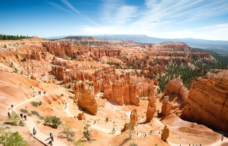 Puas yog dev tso rau hauv Bryce Canyon (2023 Hloov Kho)